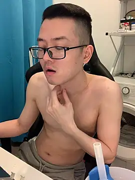 wangjian2324 online show from 01/17/26, 12:32