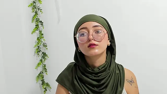 aysel elid online show from 12/06/24, 10:08