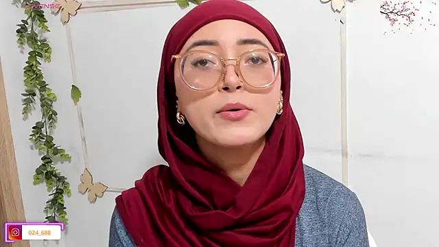 Snapshot of aysel_elid chatting on 06/23/26, 09:35 aysel elid online show from 06/23/26, 09:35