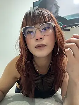 miss gisselle online show from 11/12/25, 06:52