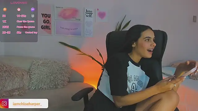 ChloeHarper  online show from 01/08/25, 11:54