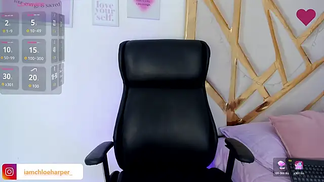 ChloeHarper  online show from 10/17/25, 07:05