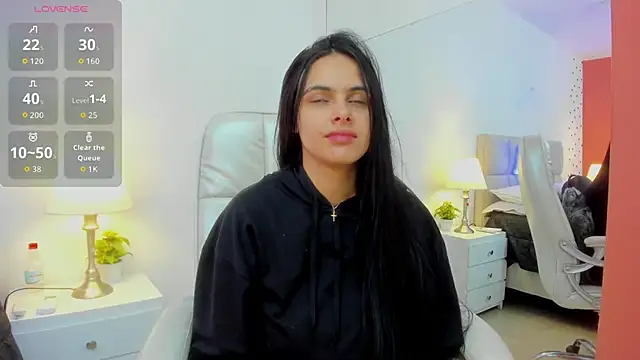 ChloeHarper  online show from 11/22/25, 12:37