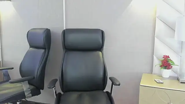 ChloeHarper  online show from 03/12/26, 11:38