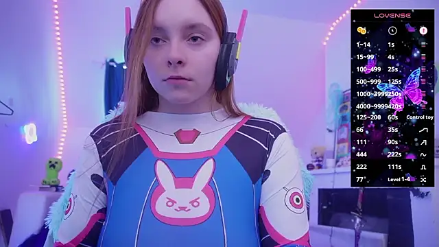  Yummy Girl  online show from 02/05/26, 10:42