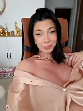 ViviRuth online show from 10/15/25, 10:37