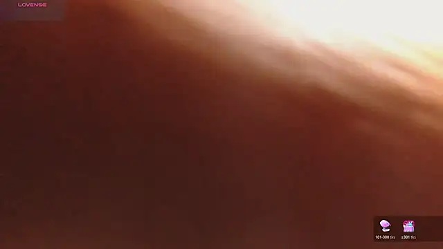 Snapshot of sorairosky chatting on 07/17/26, 10:33 sorairosky online show from 07/17/26, 10:33