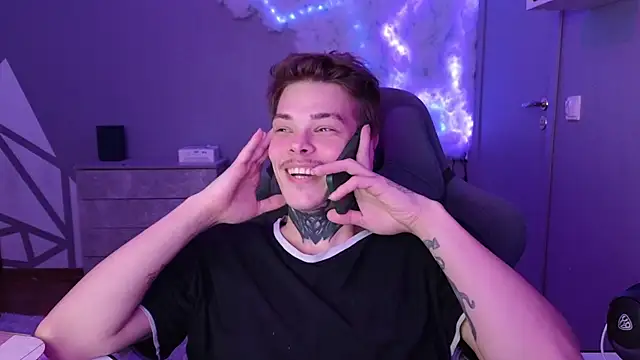 DENIS HERE online show from 12/24/24, 06:06