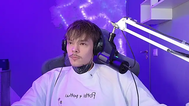 DENIS HERE online show from 01/15/25, 05:15