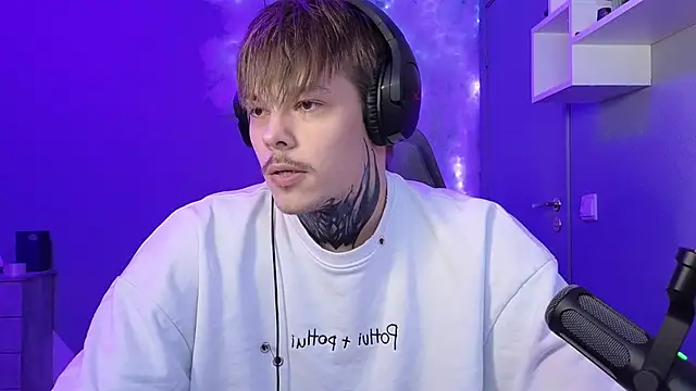 DENIS HERE online show from 01/15/25, 11:19