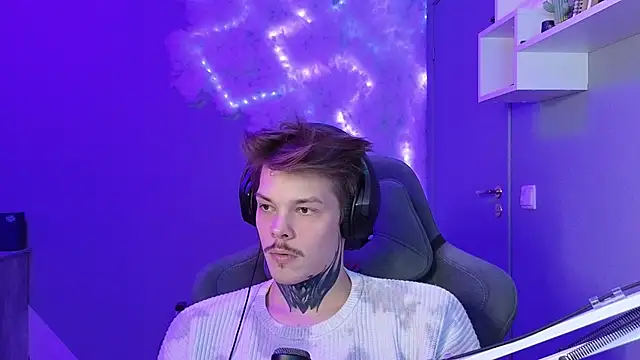 DENIS HERE online show from 01/26/25, 12:54