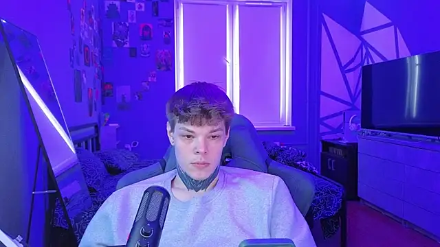 DENIS HERE online show from 03/13/25, 12:35