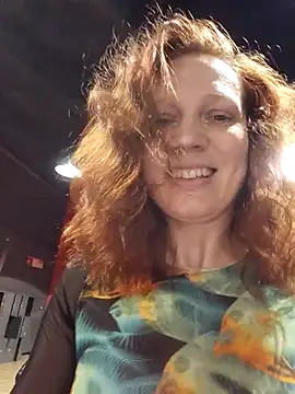 Exhibitionsplit online show from 02/05/26, 09:52