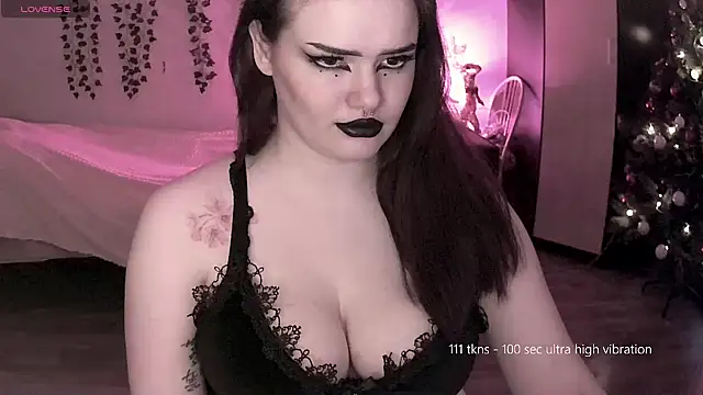 strawberry elfcat online show from 12/13/24, 03:05