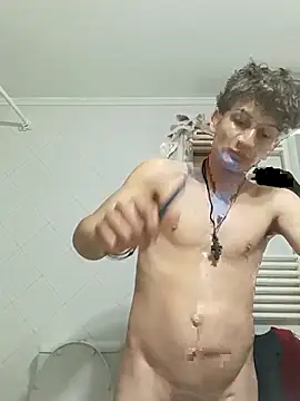 Snapshot of Tolis13 chatting on 04/14/26, 05:41 Tolis13 online show from 04/14/26, 05:41