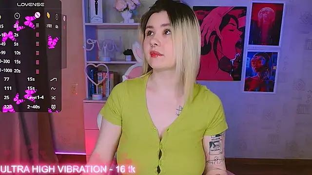 cutie mili online show from 02/04/25, 03:33