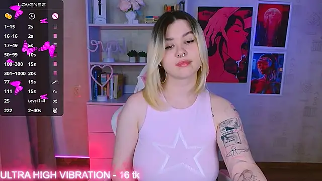 cutie mili online show from 02/17/25, 10:07