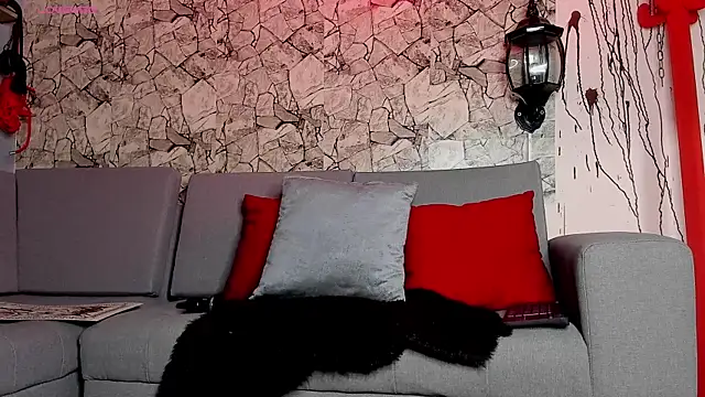 Snapshot of irregular_fetish_ chatting on 12/11/24, 06:52 irregular fetish online show from 12/11/24, 06:52