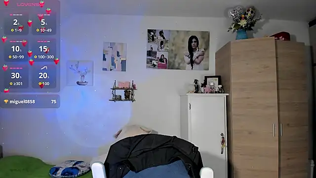 VeronikaOlsen online show from 10/01/25, 01:28