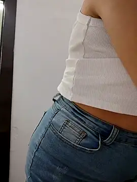 scarlett moore online show from 03/18/26, 02:42