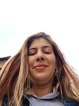 scarlett moore online show from 03/26/26, 04:12