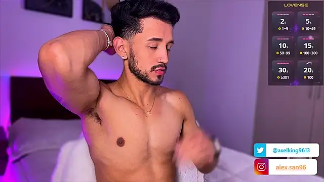 AxelKing1326 online show from 10/24/25, 09:55