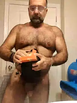 chainjulious online show from 12/04/24, 07:34