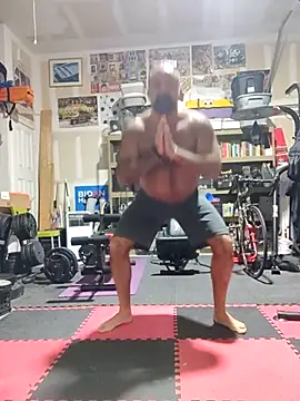 chainjulious online show from 12/05/24, 01:38