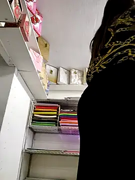 Snapshot of Mia_Novikov chatting on 02/09/25, 10:11 Mia Novikov online show from 02/09/25, 10:11