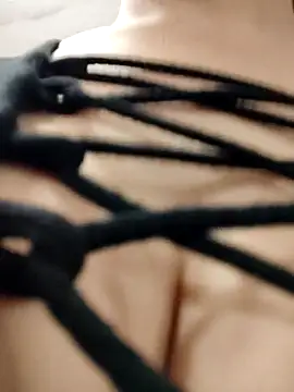 Snapshot of Mia_Novikov chatting on 09/21/25, 10:22 Mia Novikov online show from 09/21/25, 10:22