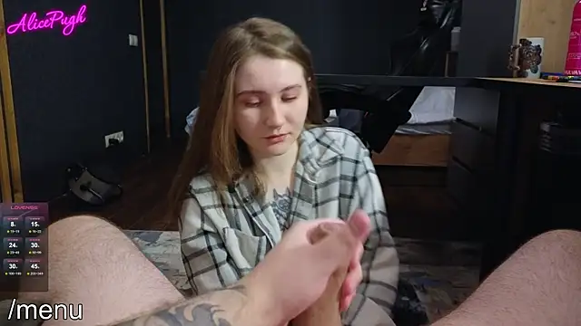 alicepugh online show from 01/26/25, 05:23