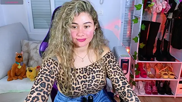 Tawny cox online show from 02/27/25, 04:32