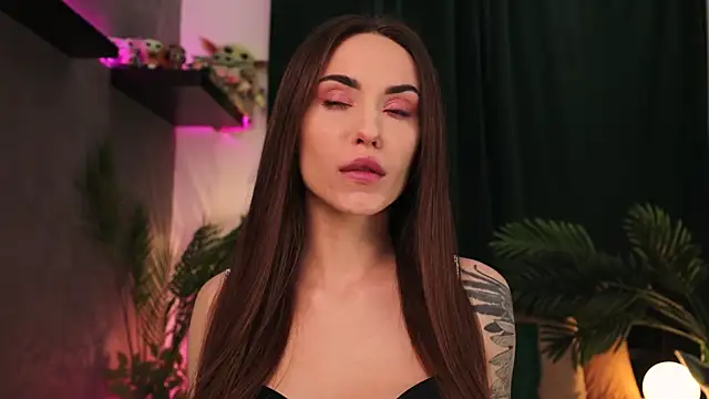 BabyYoda- online show from 01/15/25, 05:08