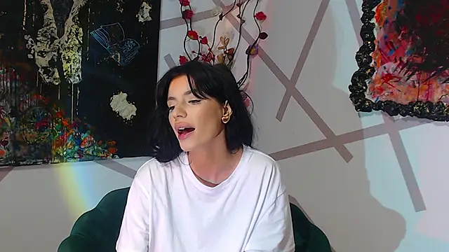 Snapshot of ZaSha__ chatting on 02/04/25, 07:51 ZaSha   online show from 02/04/25, 07:51