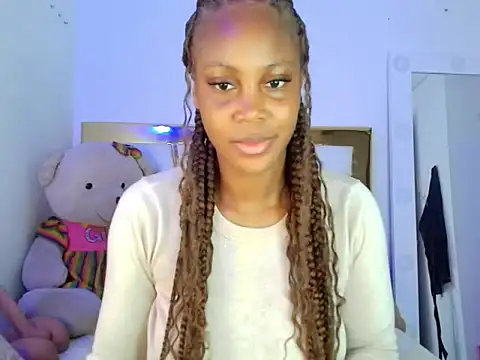 DayanaWood online show from 10/03/25, 02:36