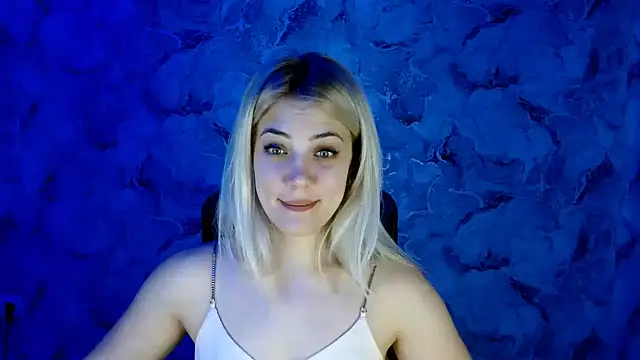 nika gold1 online show from 12/15/24, 03:20