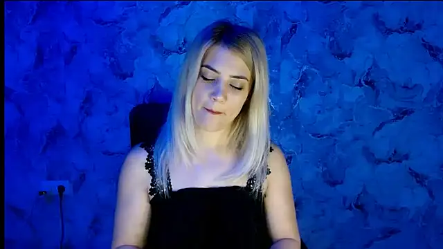 nika gold1 online show from 11/10/25, 05:23