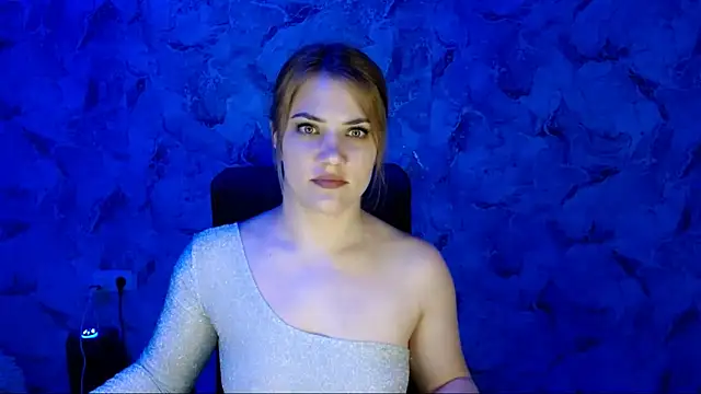 Snapshot of nika_gold1 chatting on 04/29/26, 06:25 nika gold1 online show from 04/29/26, 06:25