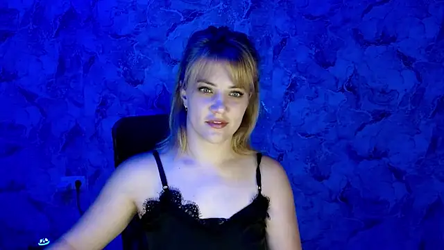 Snapshot of nika_gold1 chatting on 07/29/26, 06:28 nika gold1 online show from 07/29/26, 06:28