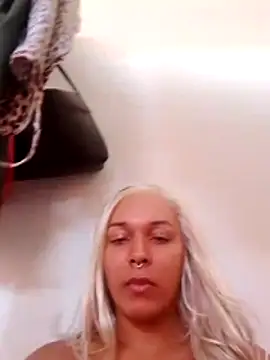 transgirl26 online show from 04/10/26, 04:33