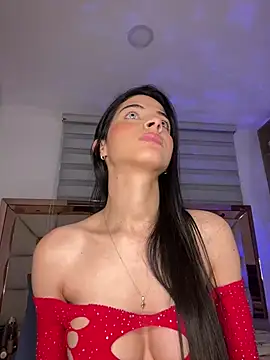 Snapshot of violetta-brown1 chatting on 03/20/25, 07:47 violetta-brown1 online show from 03/20/25, 07:47