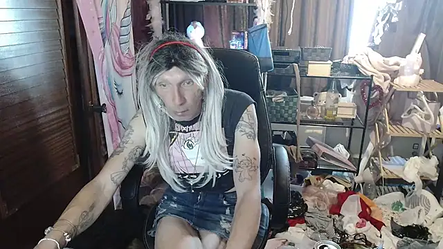 Ombeline1 online show from 09/08/25, 04:06