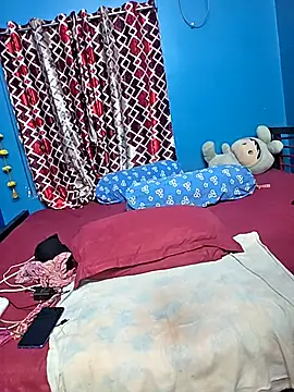 Triha 18 online show from 02/08/26, 01:47