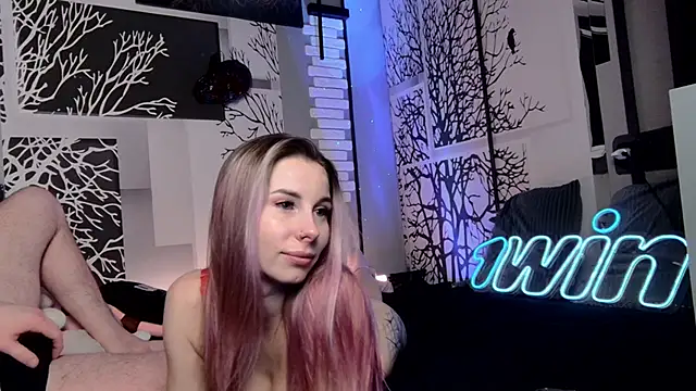 niki7377 online show from 02/22/25, 03:14