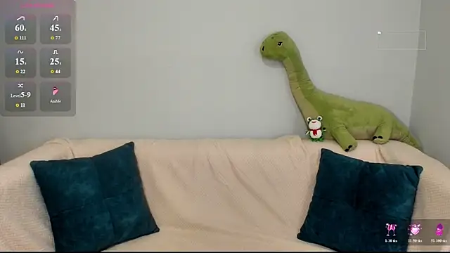 Snapshot of MilliStrii chatting on 06/27/26, 02:16 MilliStrii online show from 06/27/26, 02:16