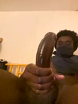 Snapshot of elninoblacko chatting on 11/01/25, 06:32 elninoblacko online show from 11/01/25, 06:32