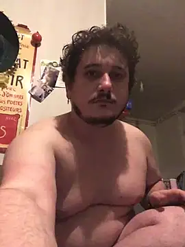 Snapshot of Daminou28 chatting on 12/11/24, 01:47 Daminou28 online show from 12/11/24, 01:47