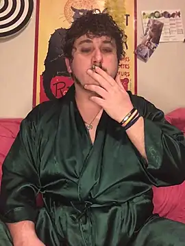 Snapshot of Daminou28 chatting on 01/03/25, 12:00 Daminou28 online show from 01/03/25, 12:00