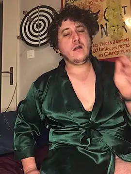 Snapshot of Daminou28 chatting on 01/27/25, 02:10 Daminou28 online show from 01/27/25, 02:10