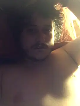 Snapshot of Daminou28 chatting on 03/09/25, 11:56 Daminou28 online show from 03/09/25, 11:56